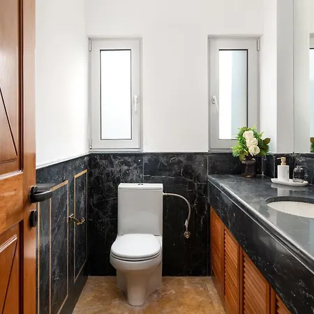 Hamilton Elite Penthouse Apartament